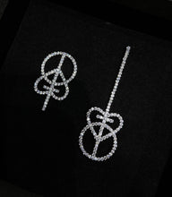 Load image into Gallery viewer, L.D.W Earrings
