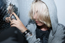 Load image into Gallery viewer, Silver Glitter pow bracelet
